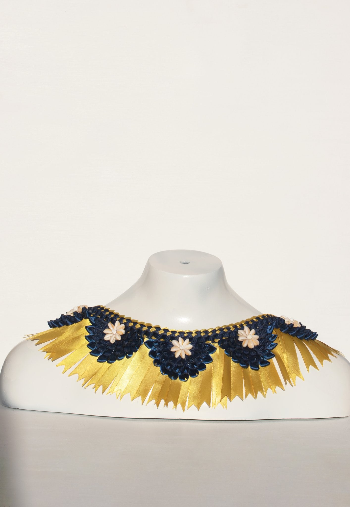 Royalty Lei