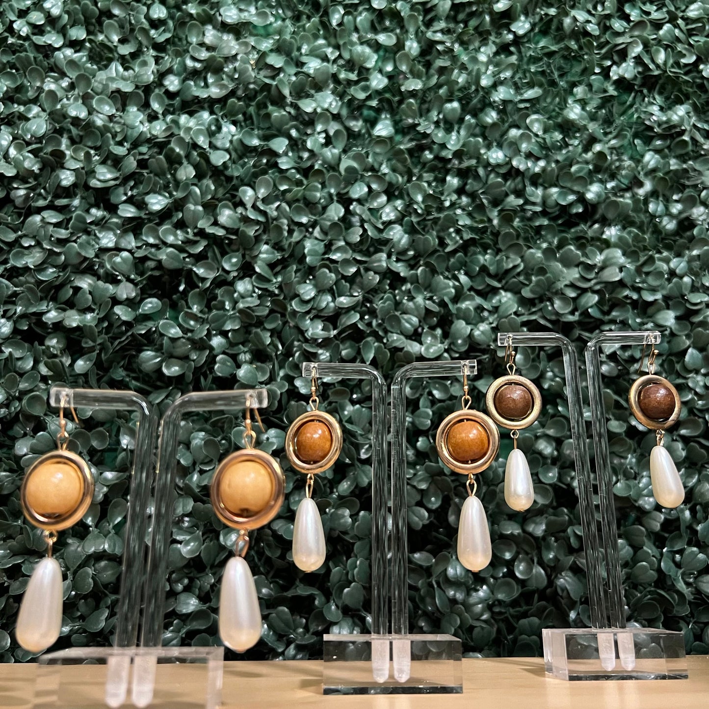 Wood & Pearl Earrings - Dark Brown