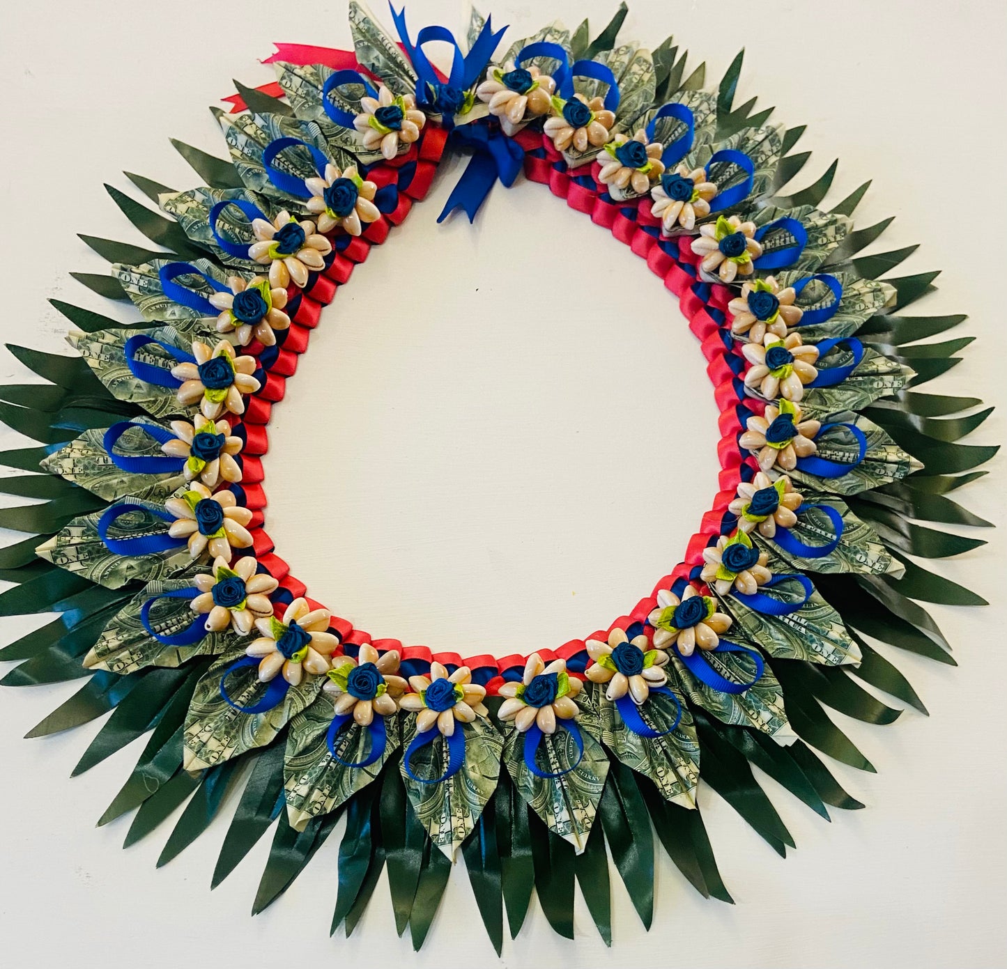 Royal Money Lei (includes 20 - 25 Dollar Bills)