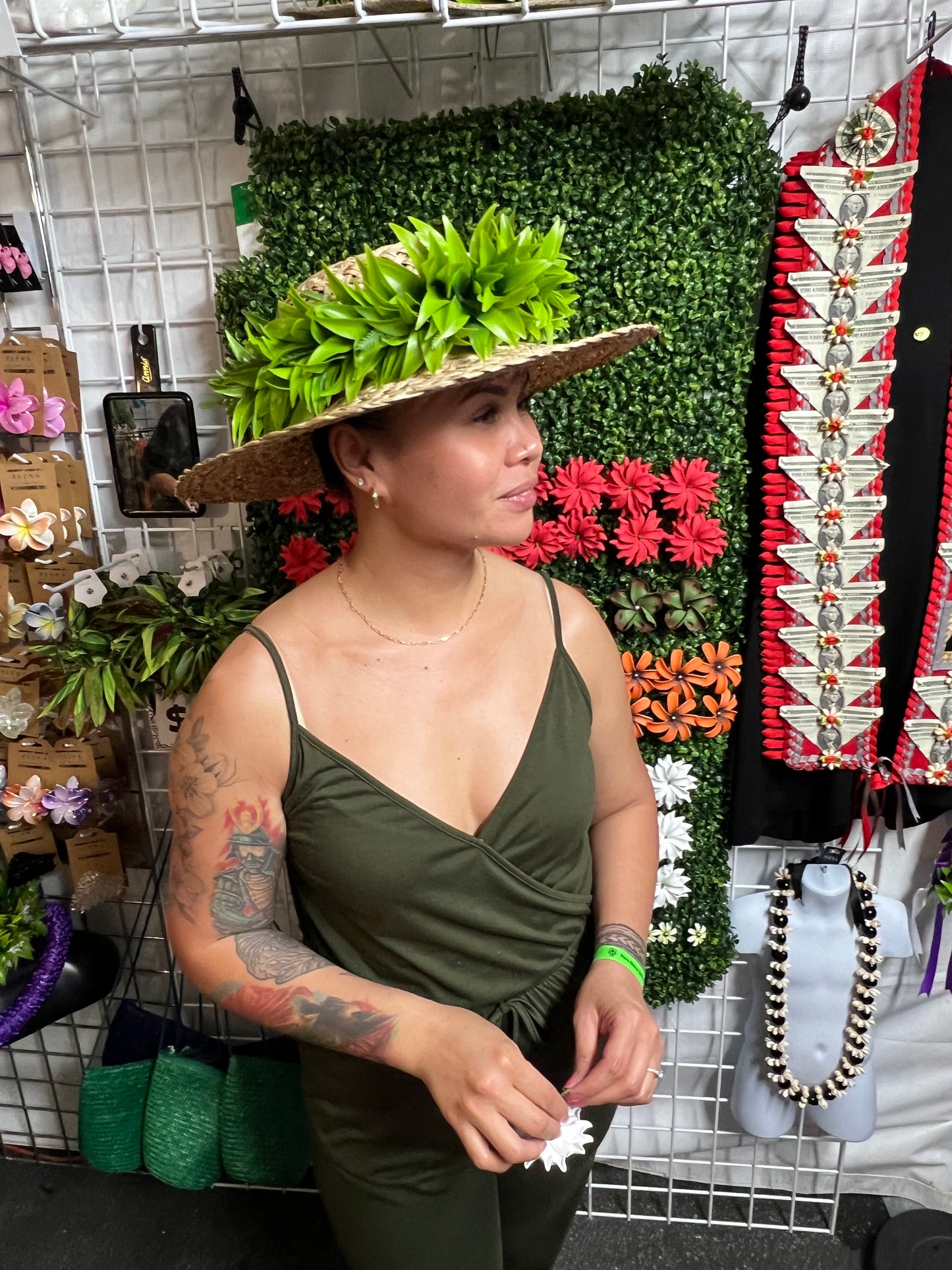 Classic Green Maile Lei Po’o