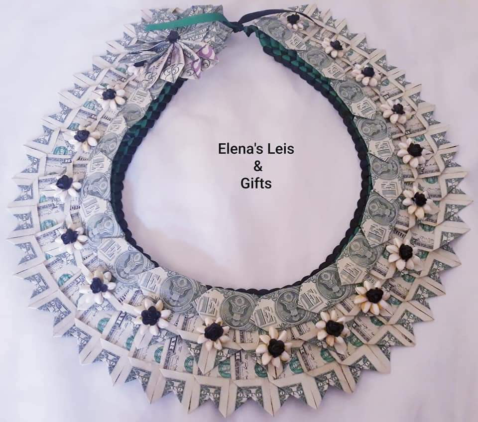 Royal Money Lei (includes 50 dollar bills)
