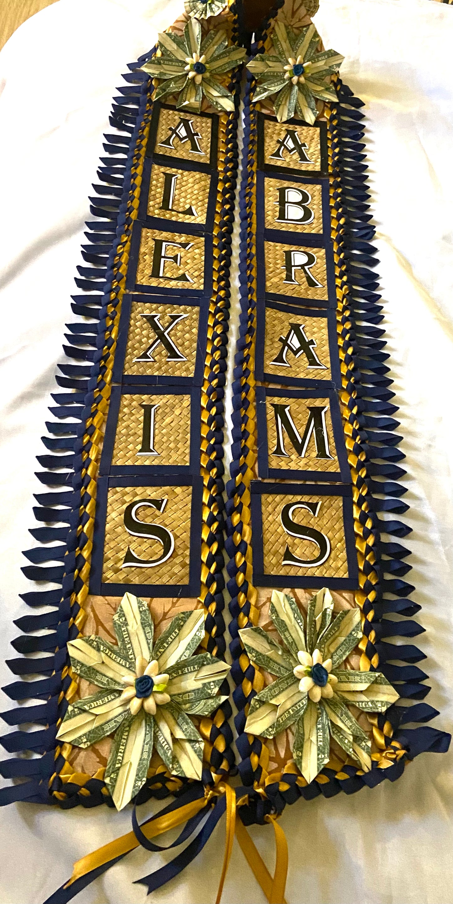 Name Money Lei