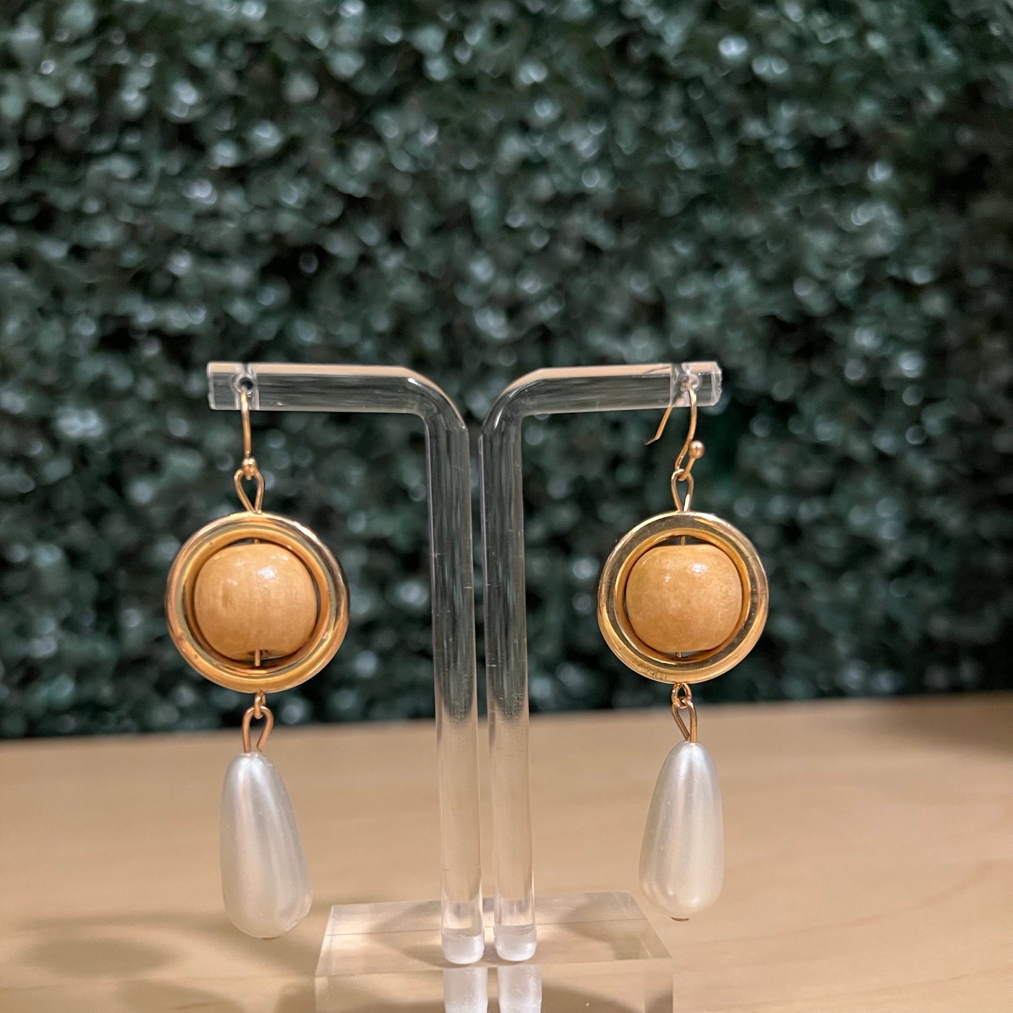 Wood & Pearl Earrings - Light Brown