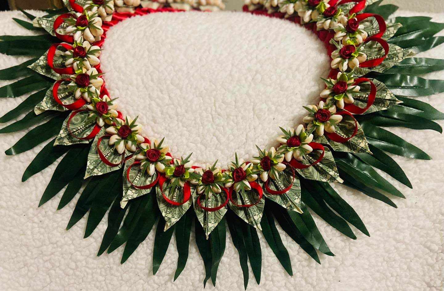 Royal Money Lei